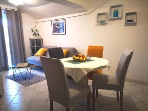 Posezení v ubytování Apartments Suri