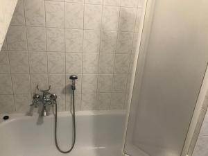 Koupelna v ubytování Apartman Discoveryou