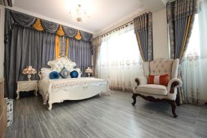 Postel nebo postele na pokoji v ubytování Min Le Yuan B&B-include long stay