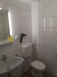 Kúpeľňa v ubytovaní Gasthof Liebetegger