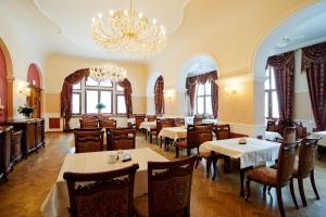 Restaurace v ubytování Pałac Margot Nature&SPA
