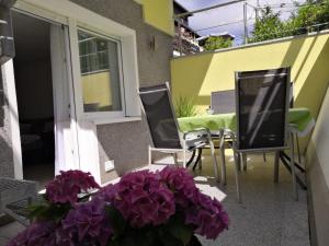 Balkón nebo terasa v ubytování Taunusrast-Usi