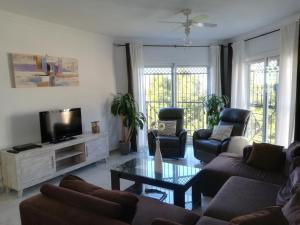 Galeriebild der Unterkunft Burriana Holiday Villa in Nerja