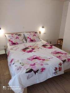 Ένα ή περισσότερα κρεβάτια σε δωμάτιο στο Apartment Bruno