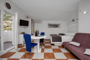 TV a/nebo společenská místnost v ubytování Apartman Toni
