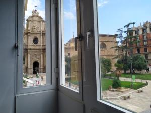 Flats Friends Plaza de la Reina, Valencia – Updated 2022 Prices