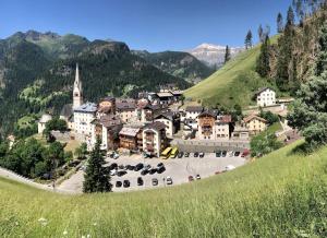 Foto da galeria de My Dolomites Home em Livinallongo del Col di Lana