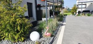 Fotografia z galérie ubytovania Karwia Plaza - Apartments - Domki z jacuzzi i sauną v destinácii Karwia