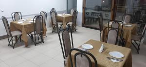 מסעדה או מקום אחר לאכול בו ב-Rio Hotel