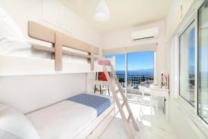 Postel nebo postele na pokoji v ubytování Elounda Buena Vista Apartments + 37 fotografií