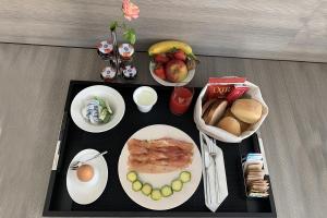 Jídlo v hotelu nebo okolí