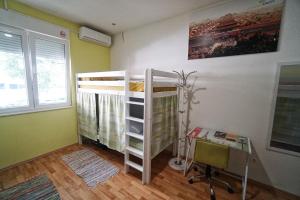 Postel nebo postele na pokoji v ubytování Oasis hostel