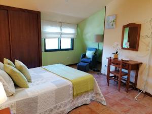 Postel nebo postele na pokoji v ubytování Apartamentos Marsó