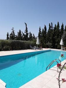 The swimming pool at or close to Villa Loutraki Sunset
