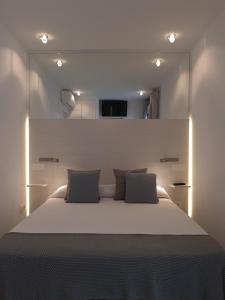 Afbeelding uit fotogalerij van Room Boutique 32 in Denia