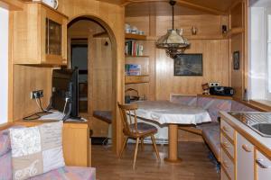 Kuchyň nebo kuchyňský kout v ubytování Ferienwohnung Elfriede