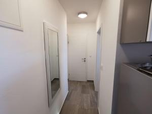 Kuchyňa alebo kuchynka v ubytovaní Apartmani Eden Vrsi Mulo