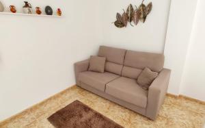 Zdjęcie z galerii obiektu Beautiful flat with sea view and sound of the surf w mieście Santa Pola