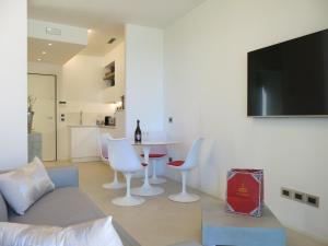 Galeriebild der Unterkunft Sea View Embassy Apartment in Rimini