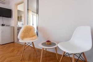Kuchyň nebo kuchyňský kout v ubytování Apartments Jakic