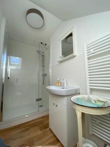 Koupelna v ubytování Landhof Liebsch, mit Pool und Sauna