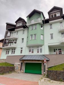 Budova, kde se apartmán nachází