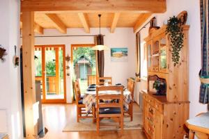 Fotografia z galérie ubytovania Ferienhaus Rauscher v destinácii Sittersdorf