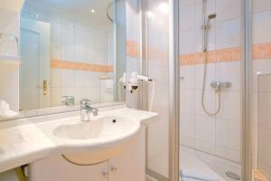Koupelna v ubytování Hotel Garni Fürst von Waldeck