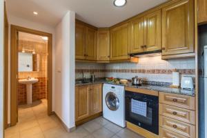 Kuchyňa alebo kuchynka v ubytovaní APARTAMENTOS SERRELLA - Rural Guadalest