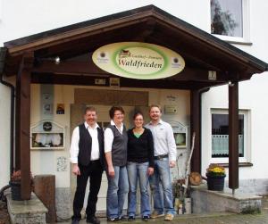 Hosté ubytování Gasthof Pension Waldfrieden