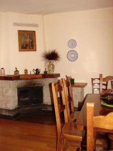 Posezení v ubytování Apartamentos LAZKANO I Y II + 22 fotografií
