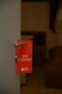Un certificado, premio, cartel u otro documento en Hotel Sunce