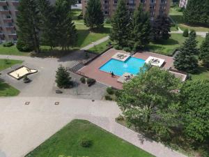 an overhead view of a swimming pool in a park at Kuschelnest in Altenau