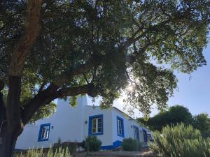 Imagen de la galería de Fontes - A essência do Alentejo com lago privado, en Fontes