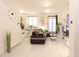 Część wypoczynkowa w obiekcie Apartments Medulin - Orijeta