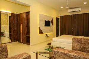 Gallery image of Hotel Golden - I in Raipur
