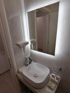 Kúpeľňa v ubytovaní Afrodite Luxury Rooms