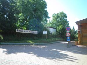 Fotografie z fotogalerie ubytování Sport-hotel Šibeniční vrch v Mnichovicích