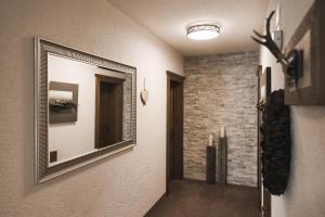 Fotografia z galérie ubytovania Garni Hotel Platzer v destinácii Burgusio