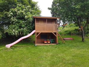 Area giochi per bambini di Chata pod Jasanem