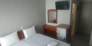 TV a/nebo společenská místnost v ubytování GR Apartments Sea View