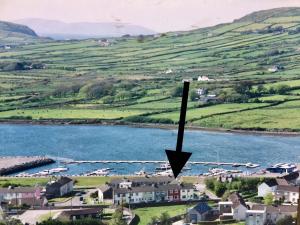 Gallery image of River view in Cahersiveen