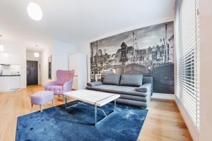 Kuchyňa alebo kuchynka v ubytovaní VIU Apartament z tarasem w sercu Gdańska