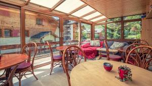 Posezení v ubytování Hotel Mirabeau