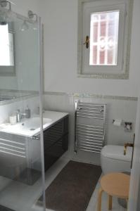 Ένα μπάνιο στο Casa Vacanze Mazurine10