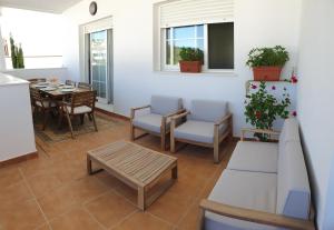 Część wypoczynkowa w obiekcie Golf & Beach La Alcaidesa Terrace