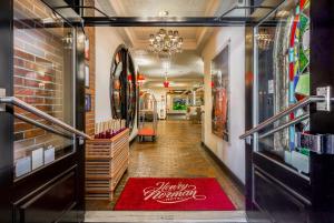 Foto da galeria de Henry Norman Hotel em Brooklyn