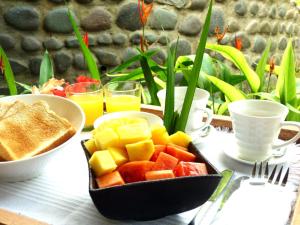 Đồ ăn tại/gần khách sạn