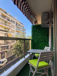 Studios Nice Gambetta tesisinde bir balkon veya teras