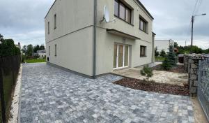 Budynek, w którym mieści się apartament